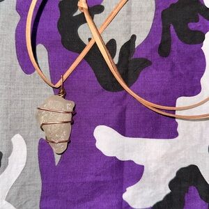 Wind River Agate Necklace